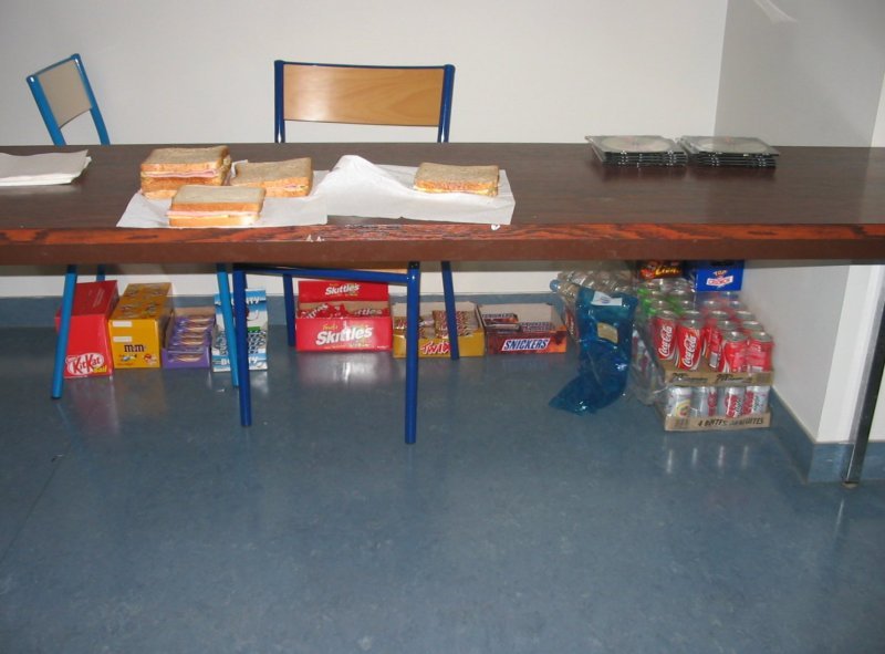 Le stand de l'asso... dsert mais pas vide ! ;-)